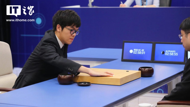 AlphaGo團隊宣布“阿狗”退役，50份自我對戰棋譜獻給人類(lèi)